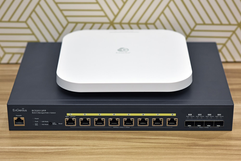 Triển khai hạ tầng Wi-Fi cho tòa nhà UOB Plaza và nâng cấp các chi nhánh Citibank (3)
